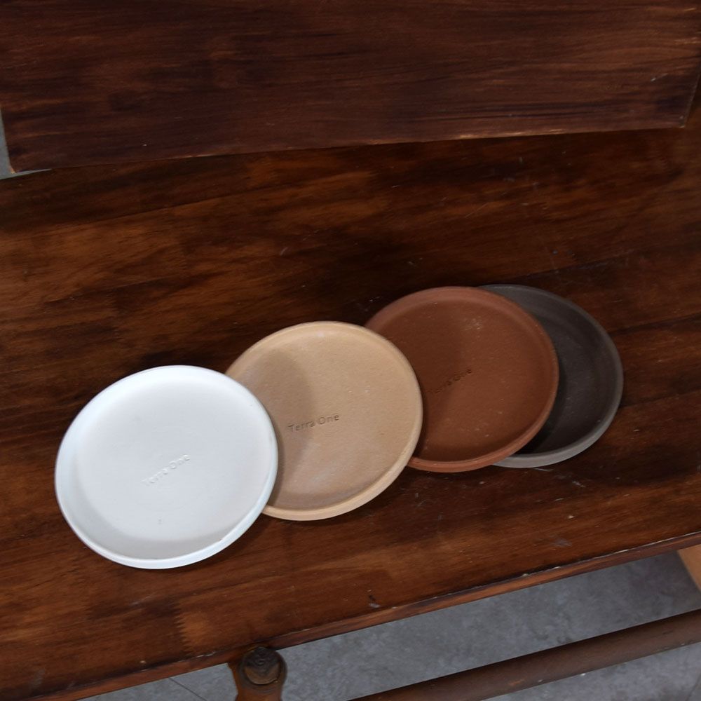 Behamol handmade line earthen pot saucer R14 Ethan Gray_KROWNiC55560