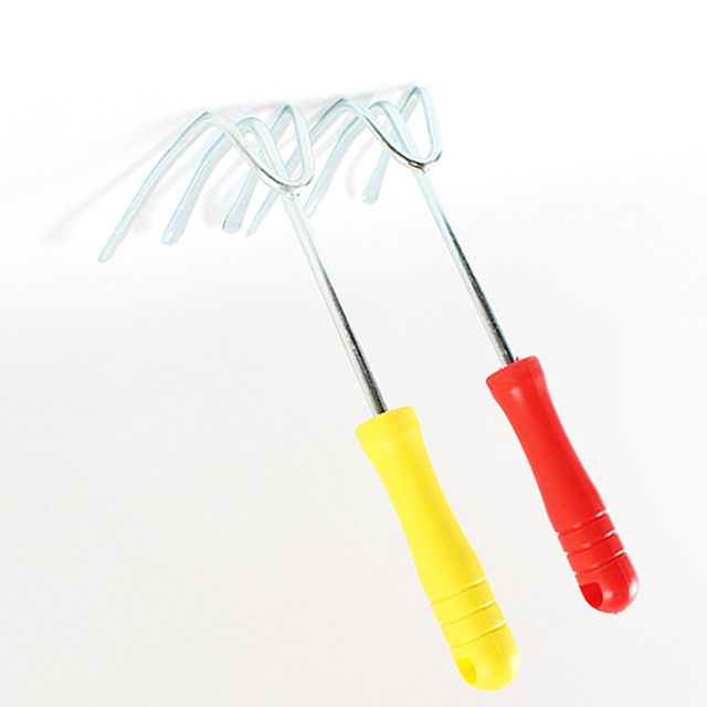 Three-legged rake clam hook weed removal_KROWNiA71431